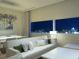 Club Suite [Club Lounge Access] Non Smoking | View from room