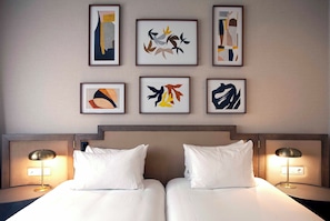 Down comforters, minibar, in-room safe, desk