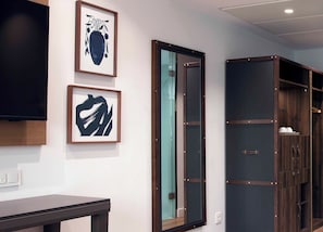 Minibar, in-room safe, desk, blackout drapes