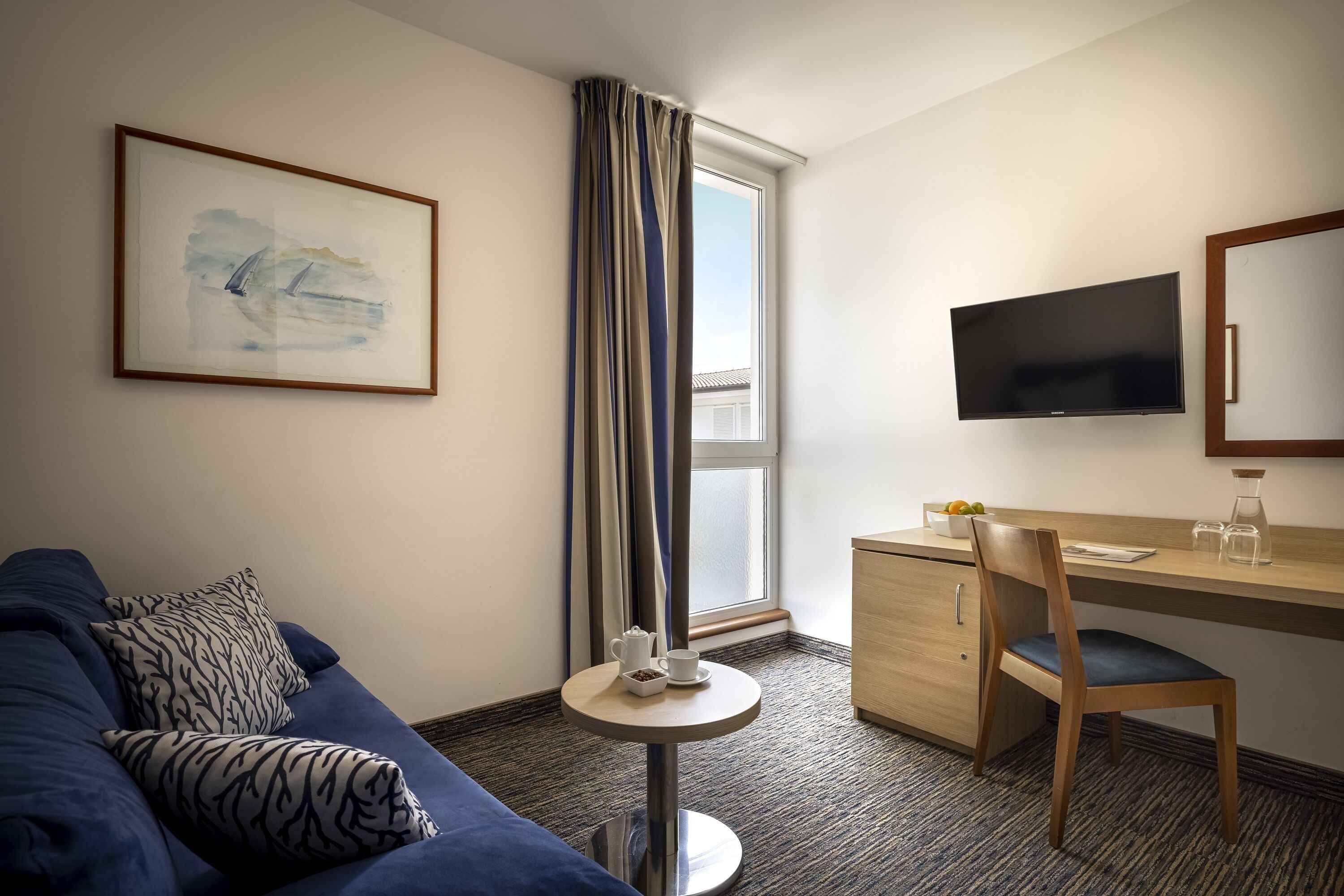 junior suite for 2+2 - hotel | living room | lcd tv