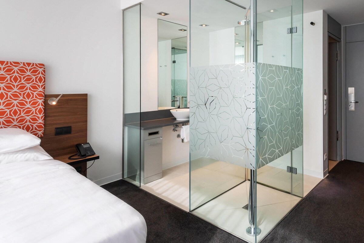 Ropa de cama hipoalergénica, colchones Select Comfort, minibar