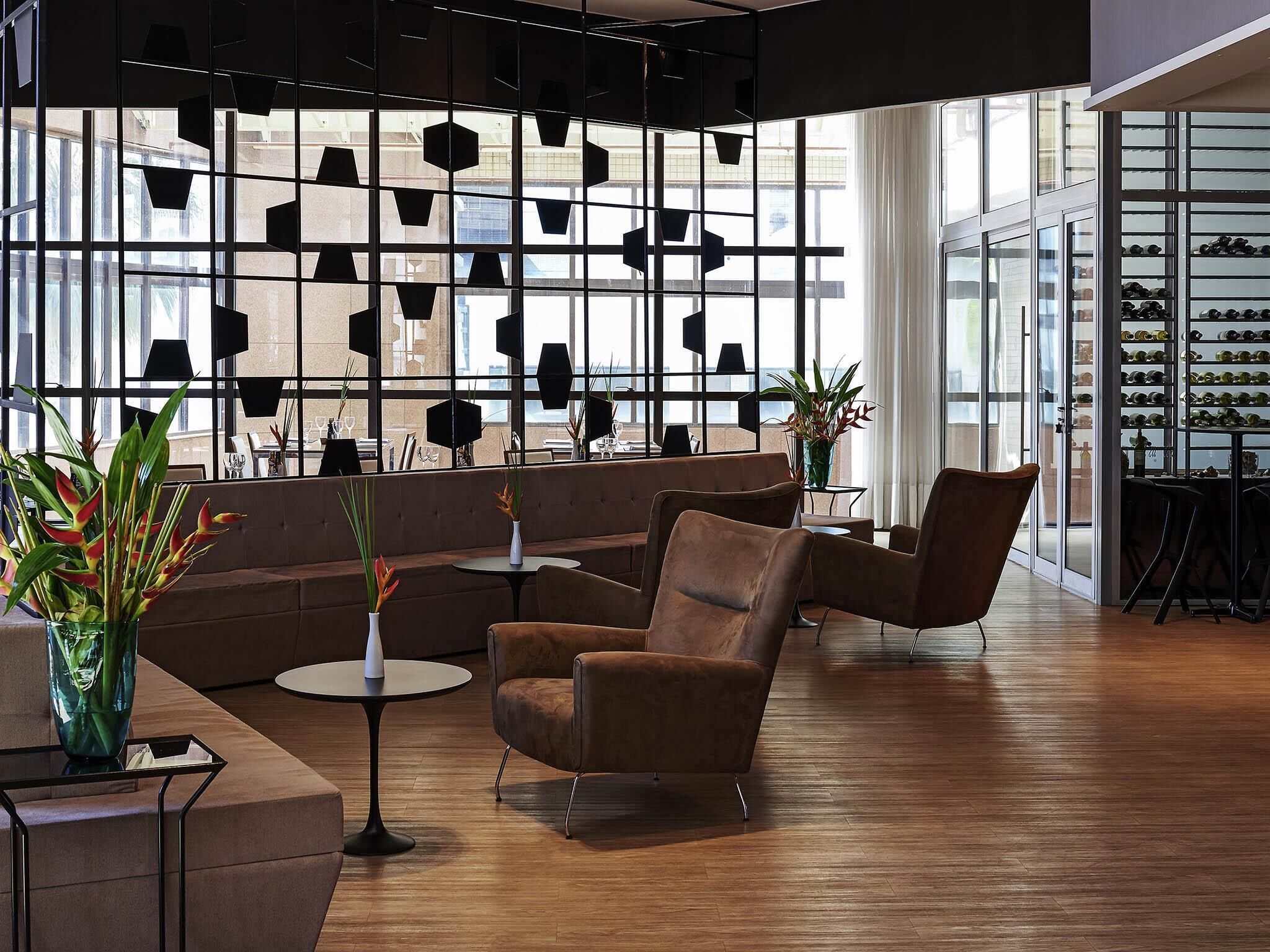 Serveert lunch en diner