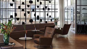 Serveert lunch en diner