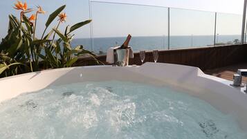 Deluxe tweepersoonskamer, uitzicht op zee | Kameruitzicht