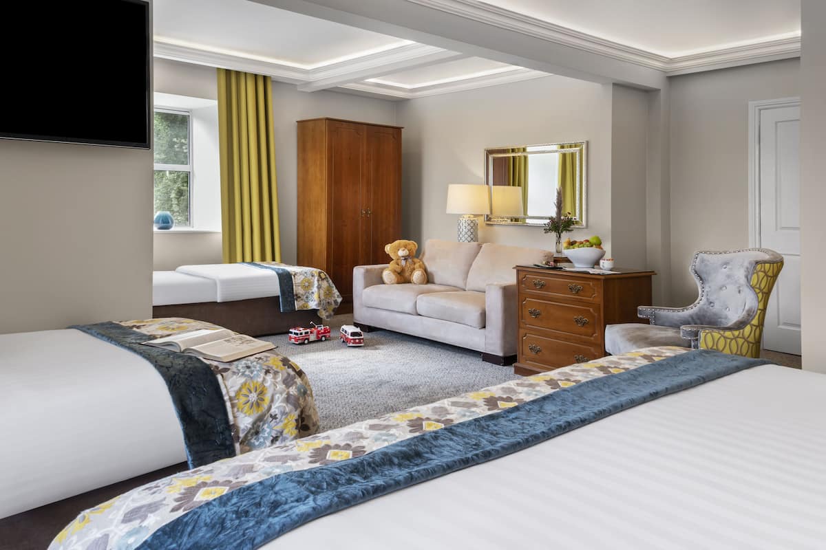 1 bedroom, premium bedding, desk, iron/ironing board