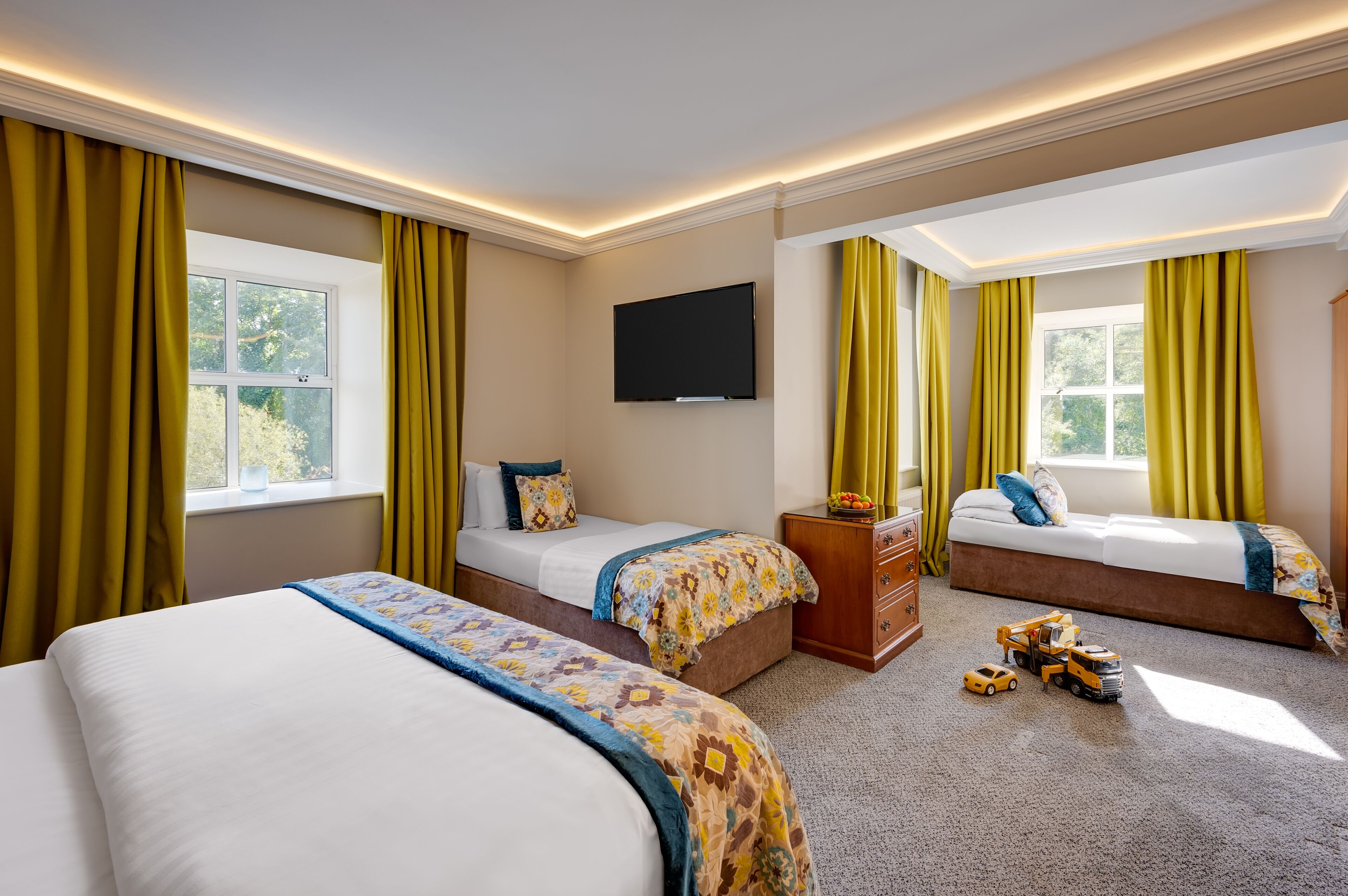 1 bedroom, premium bedding, desk, iron/ironing board