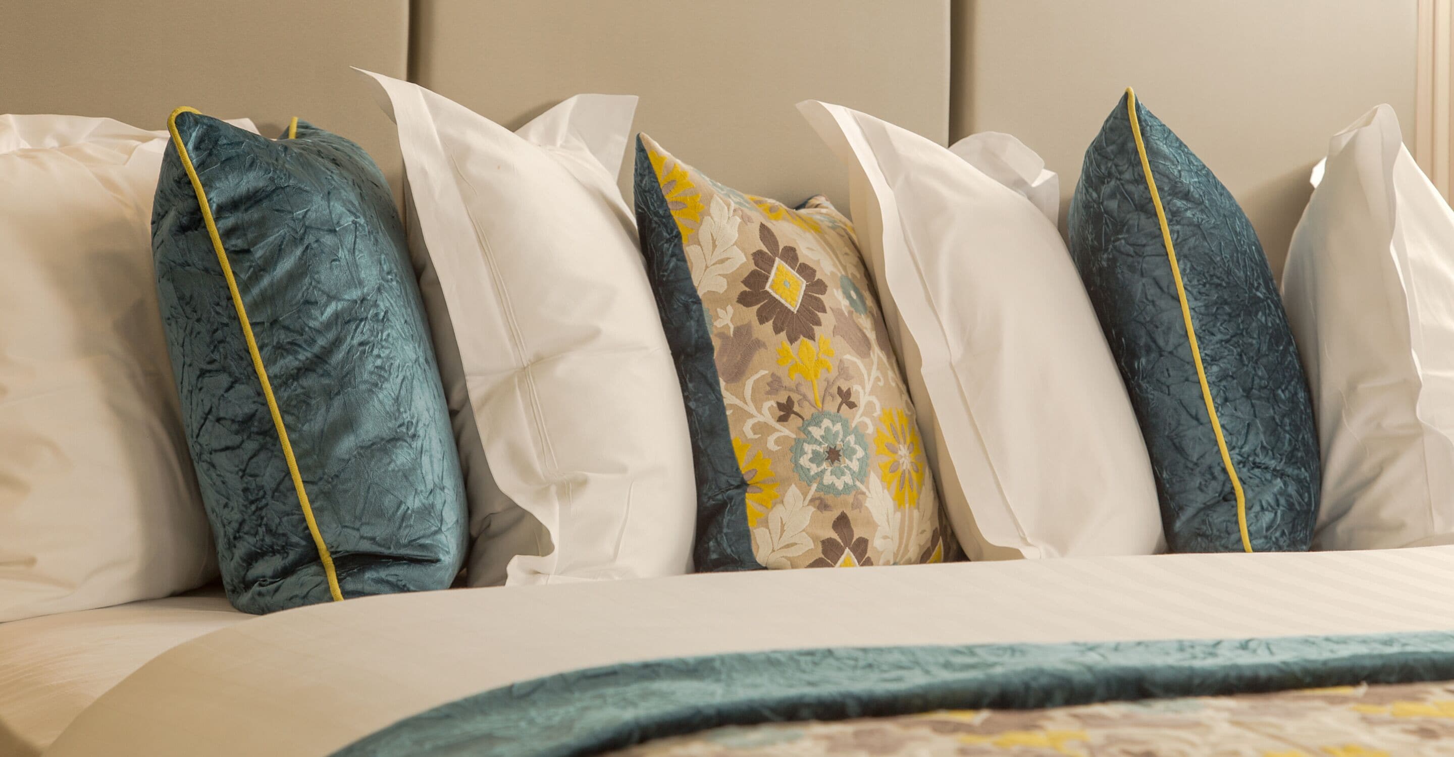 executive room | 1 bedroom, premium bedding, desk, iron/ironing board