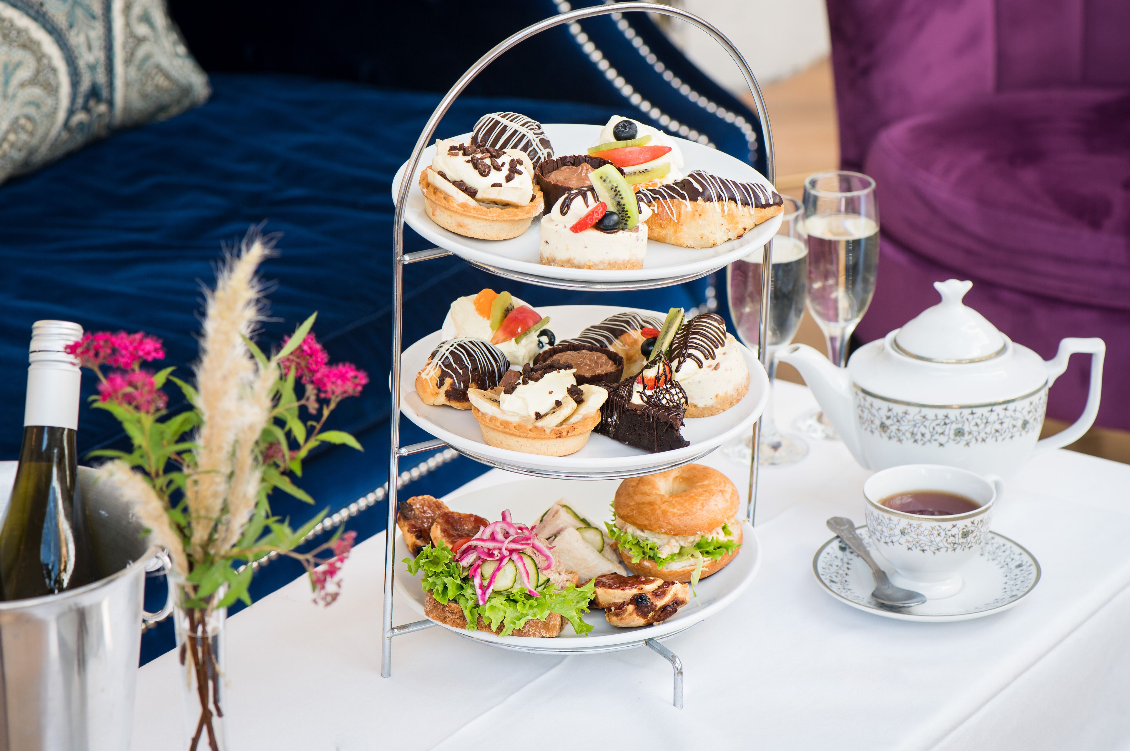 Breakfast, lunch and dinner served