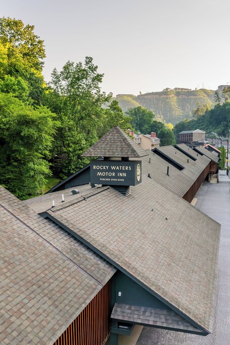 Historic Rocky Waters Inn, A Small Luxury Hotel - Image 28
