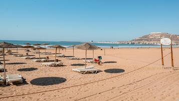 Private beach nearby, white sand, sun loungers, beach umbrellas
