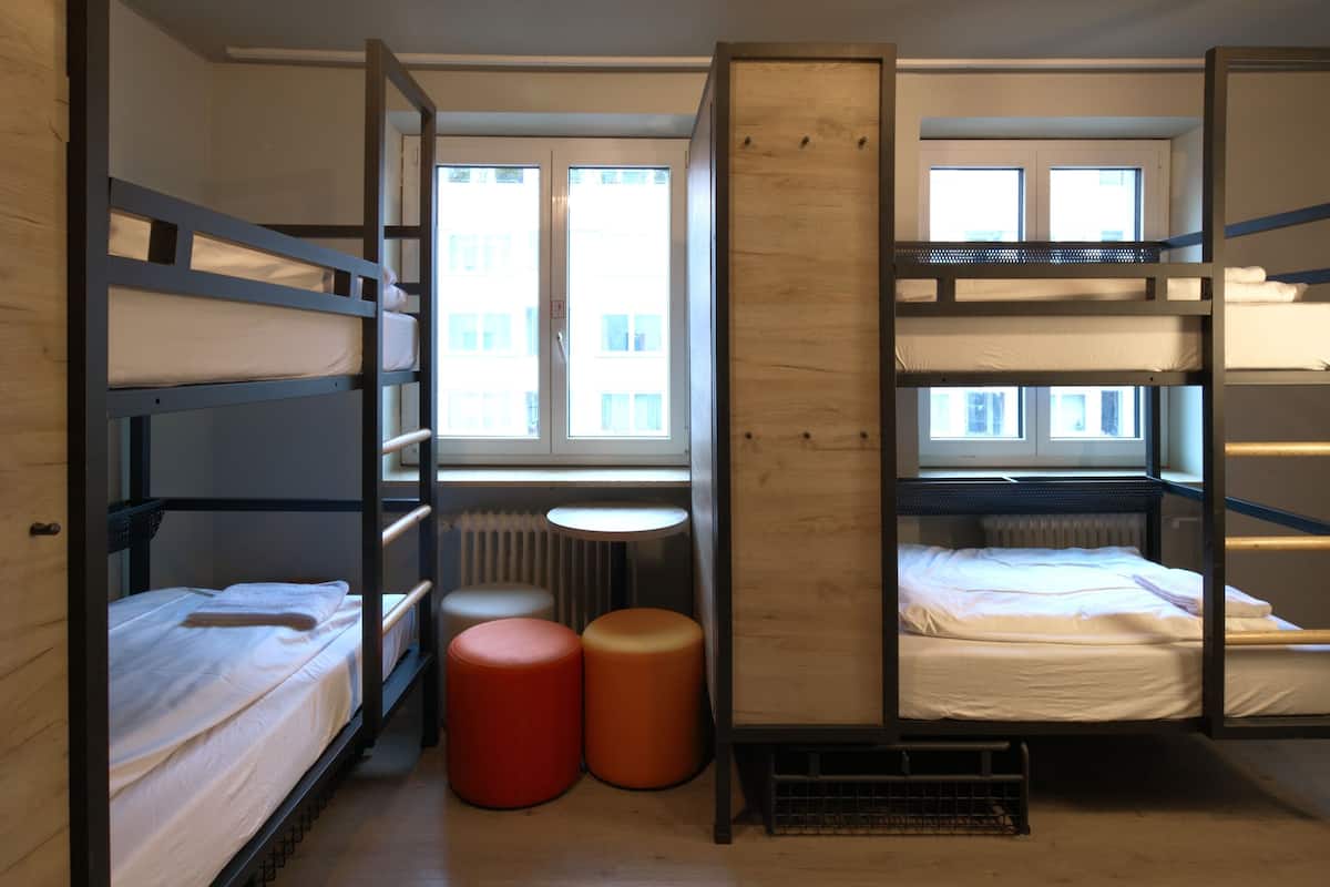 Bed in 4-Bed Dormitory | Brankas, Wi-Fi gratis, dan seprai linen