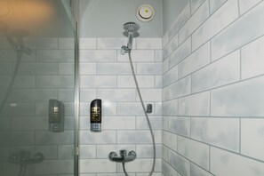 Ducha en el baño