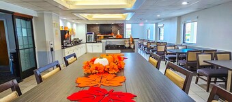 Comfort Inn Hyannis - Cape Cod