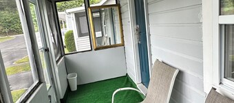 Pilgrim Inn & Cottages