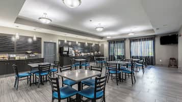 Desayuno continental incluido todos los días