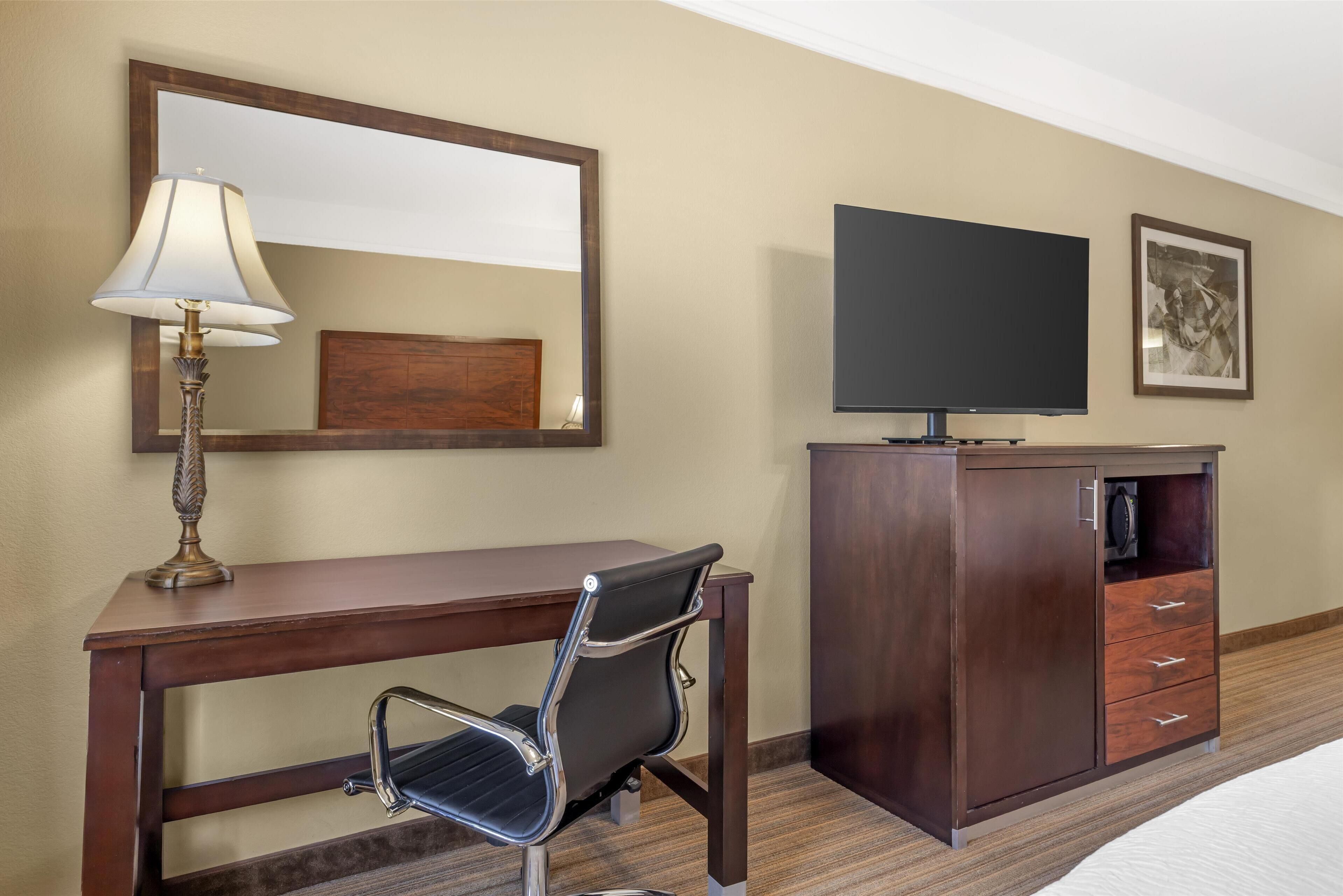 standard room, 2 queen beds, non smoking, refrigerator & microwave | 1 bedroom, pillow-top beds, in-room safe, desk