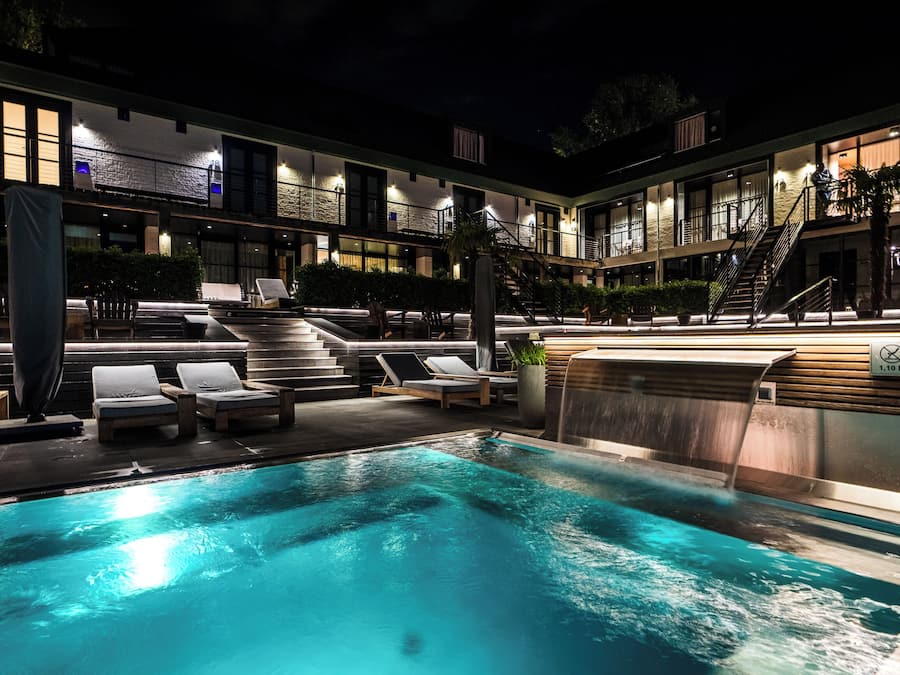 Wellness Junior Suite | Pillowtop-Betten, Zimmersafe, Schreibtisch