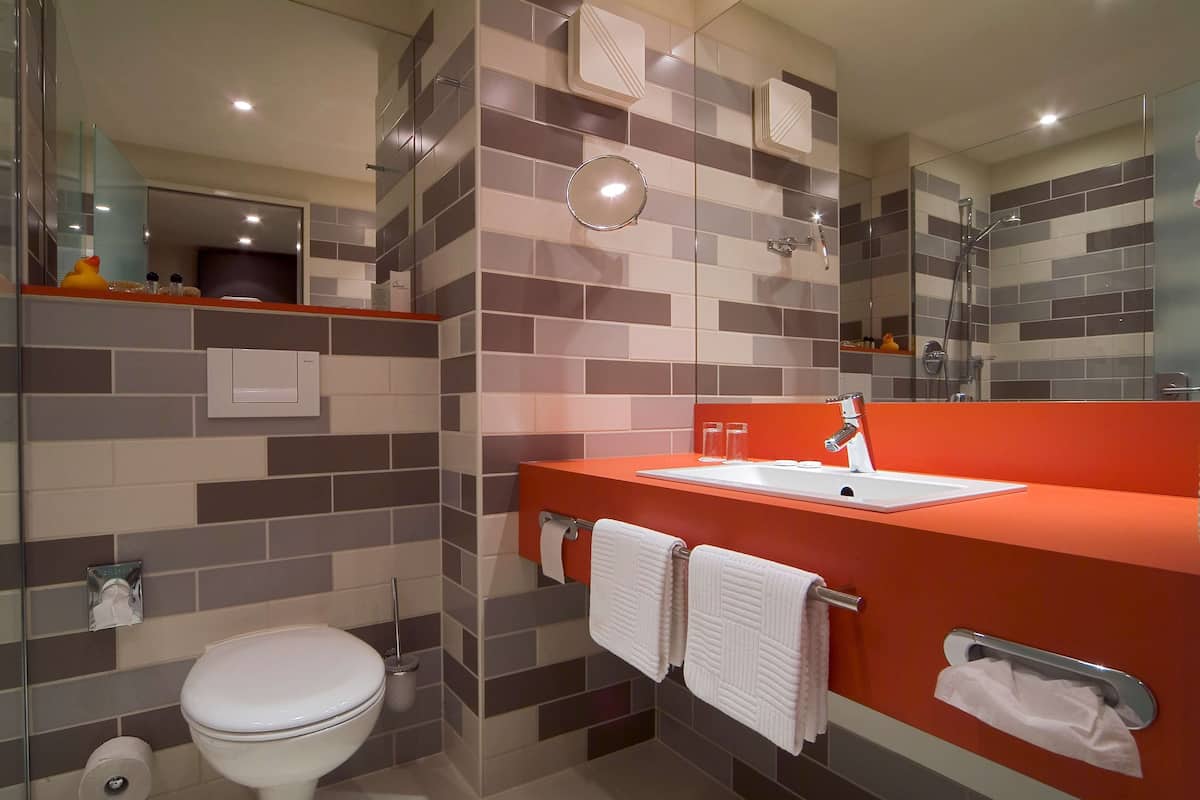 free toiletries, hair dryer, towels