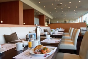 Daily buffet breakfast (EUR 15 per person)