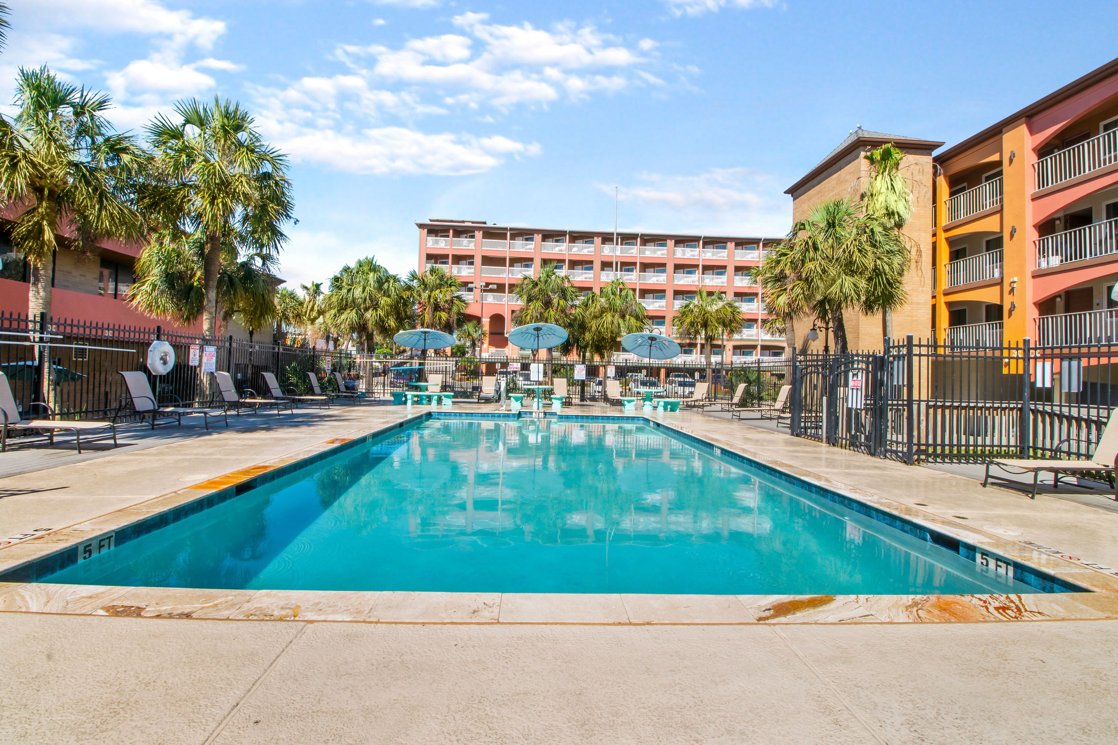 Top 4 Hotels With Indoor Pool In Galveston, Texas Updated Trip101