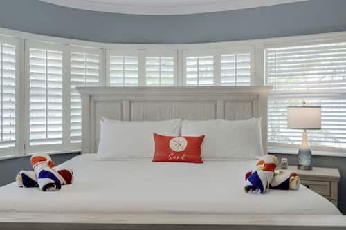 Signature Room (Specialty Room)
