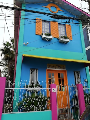 Fachada del alojamiento