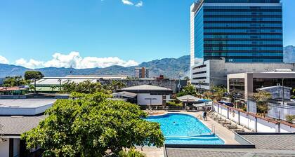 Costa Rica Tennis Club & Hotel