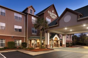 Exterior - Country Inn & Suites by Radisson, Brunswick I-95, GA (Brunswick)