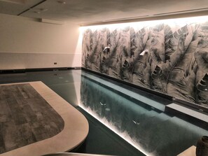 Sauna seca, banheira de hidromassagem, sauna a vapor, banho turco/hammam