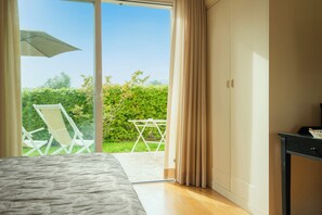 Junior Triple Room | Premium bedding, down comforters, minibar, in-room safe - Hotel Giardino Suites&Spa (Numana)