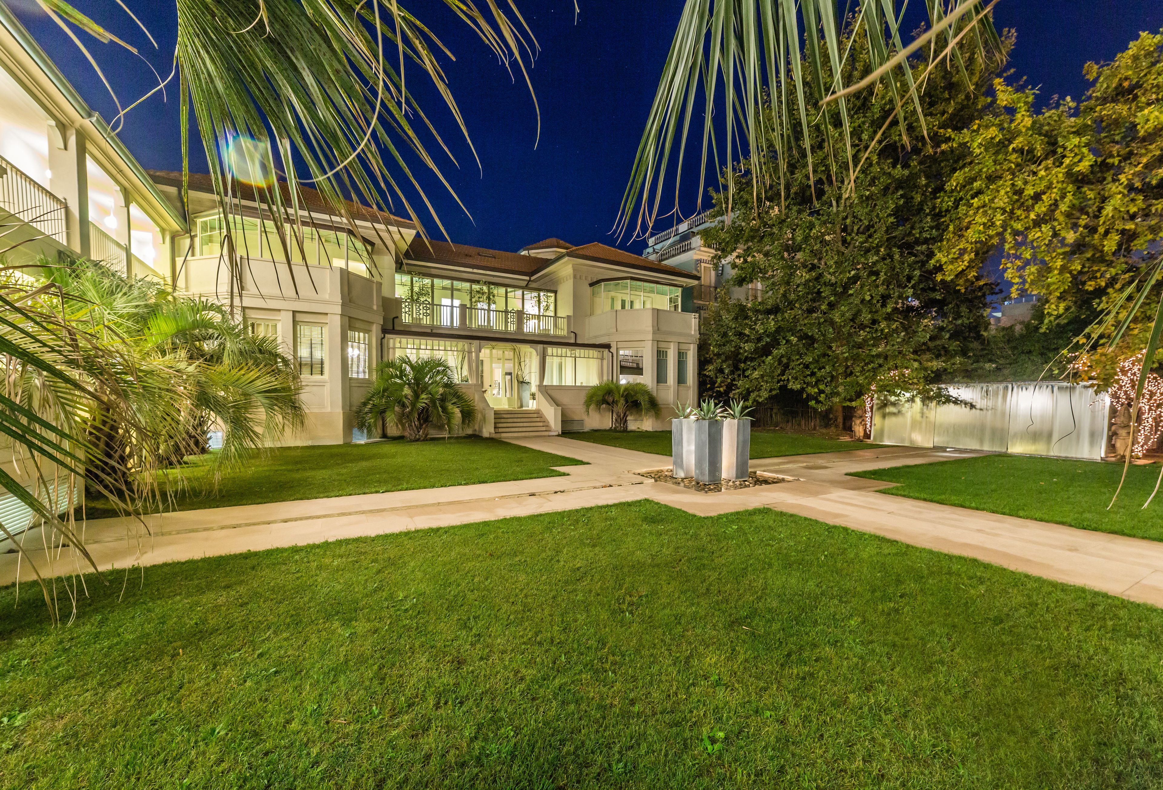 Foto - Hotel Carducci 76