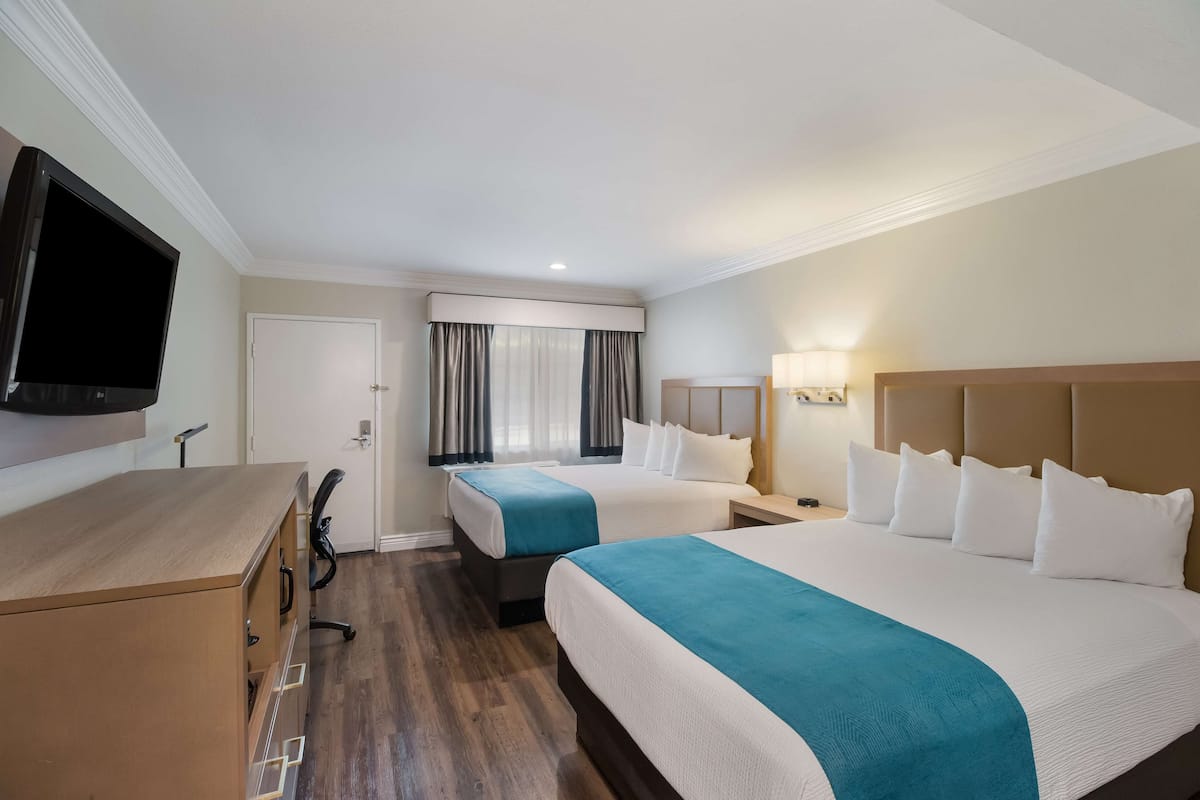 Standard Room, 2 Queen Beds, Non Smoking, Refrigerator & Microwave