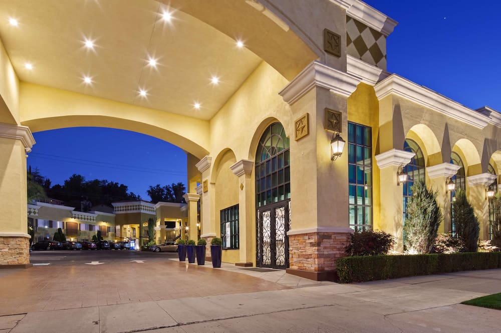 Best Western Woodland Hills Inn