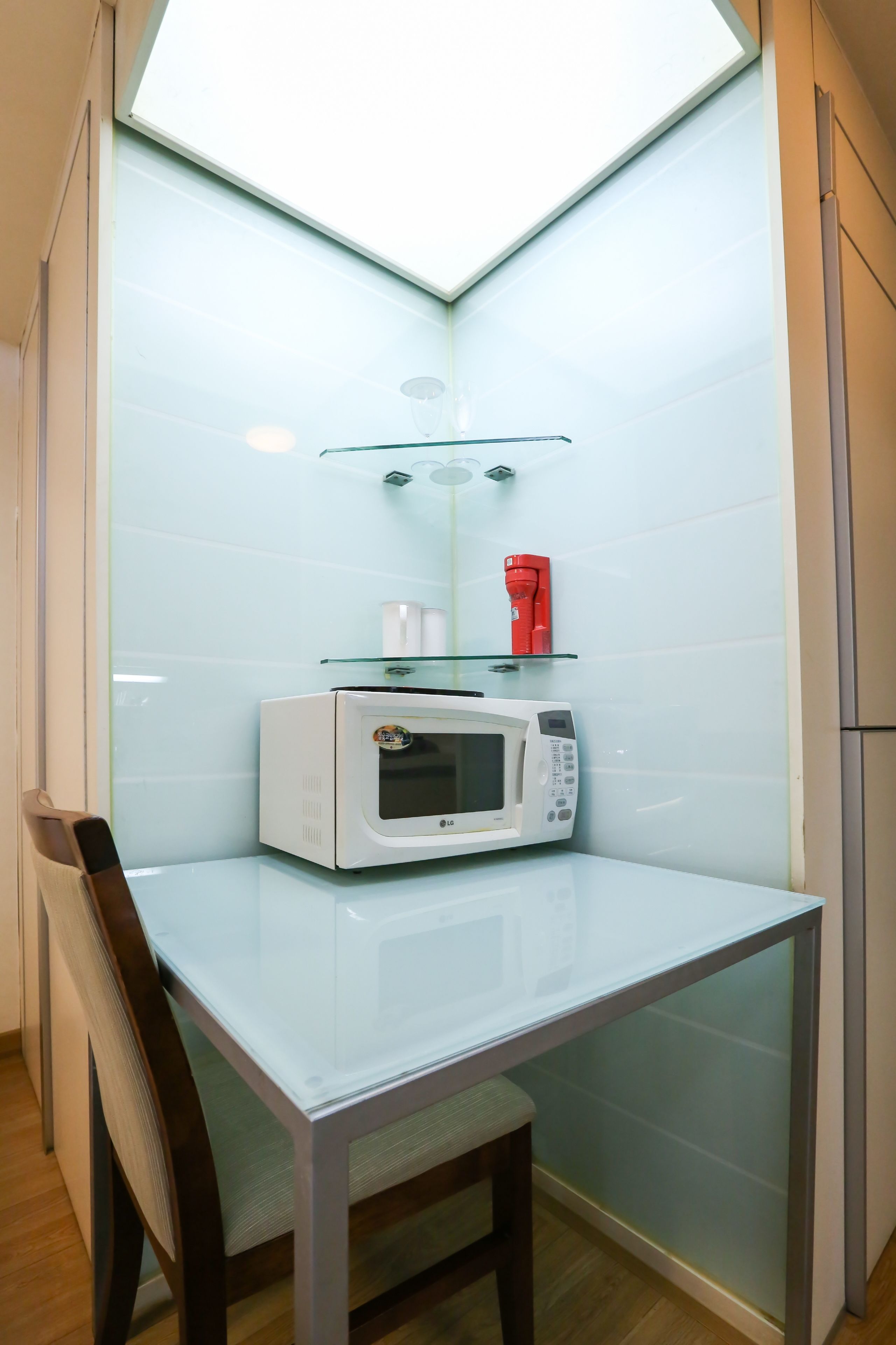 family twin room | bathroom | shower, free toiletries, hair dryer, towels