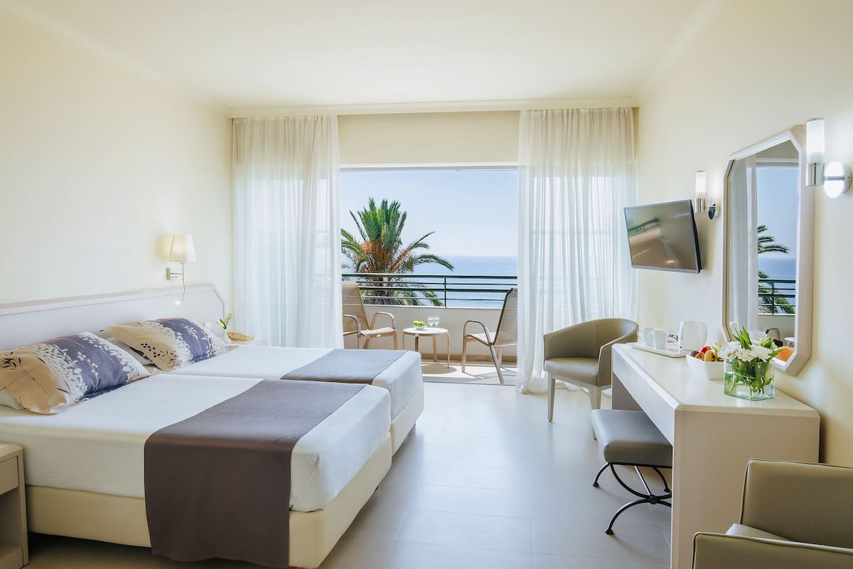 1 bedroom, minibar, in-room safe, blackout curtains