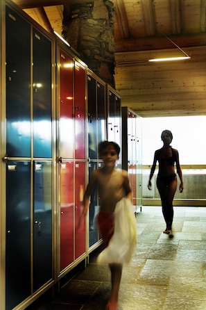 Turkish bath/hammam, body treatments, facials