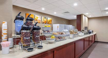 Comfort Suites Escanaba West