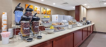 Comfort Suites Escanaba West