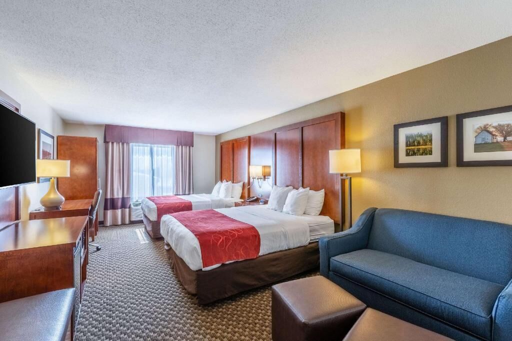 In-room safe, desk, blackout drapes, soundproofing