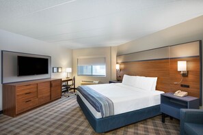 Superior Room, 1 King Bed, Non Smoking | Desk, iron/ironing board, cribs/infant beds, rollaway beds