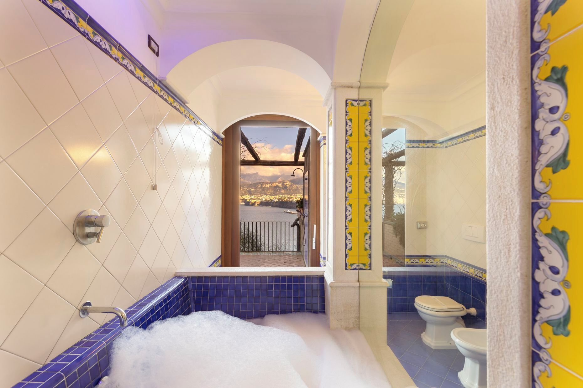 Photo - Hotel La Tonnarella