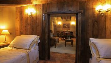 1 habitación, ropa de cama de alta calidad, edredón y minibar