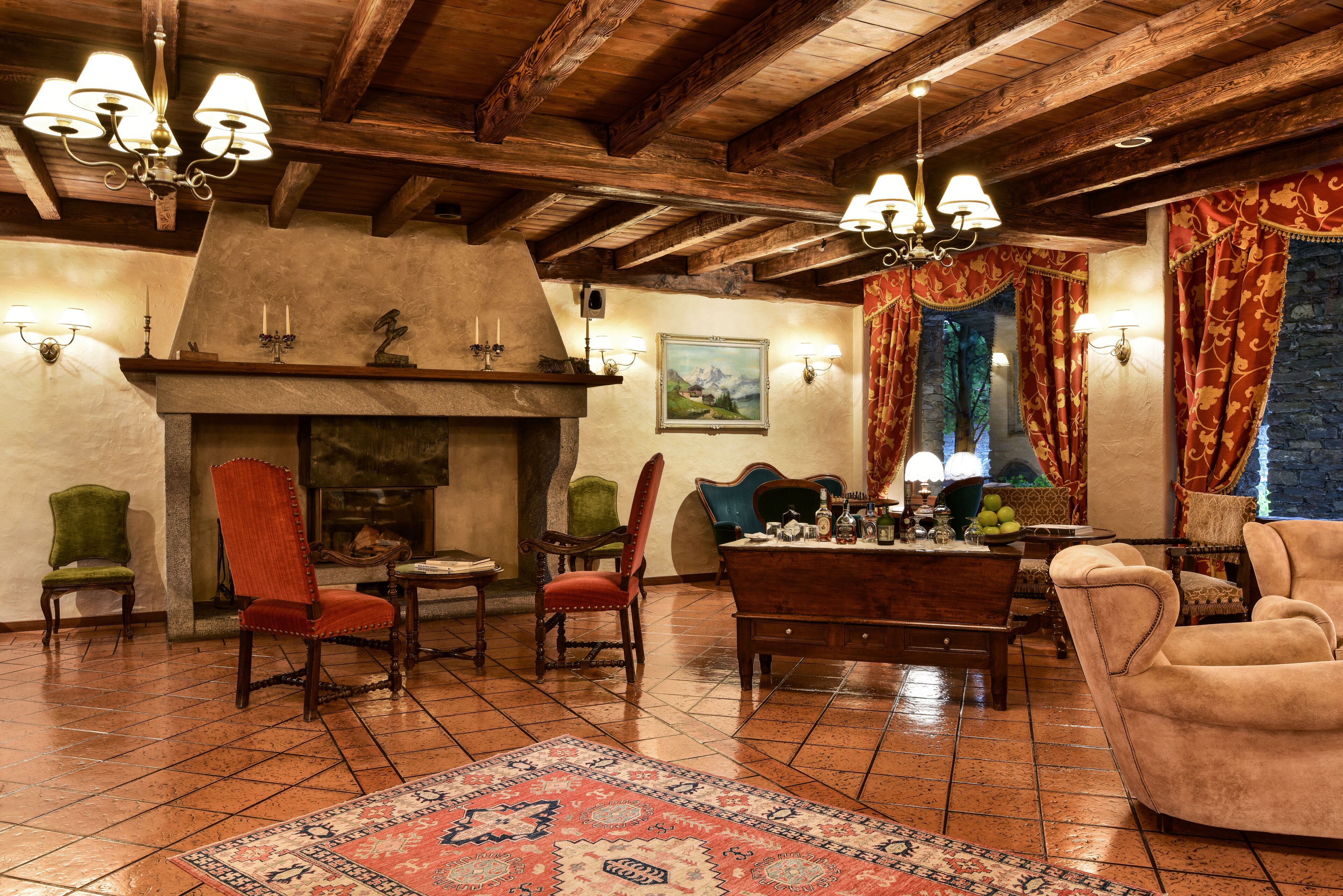 rooftop bar, garden views, open daily