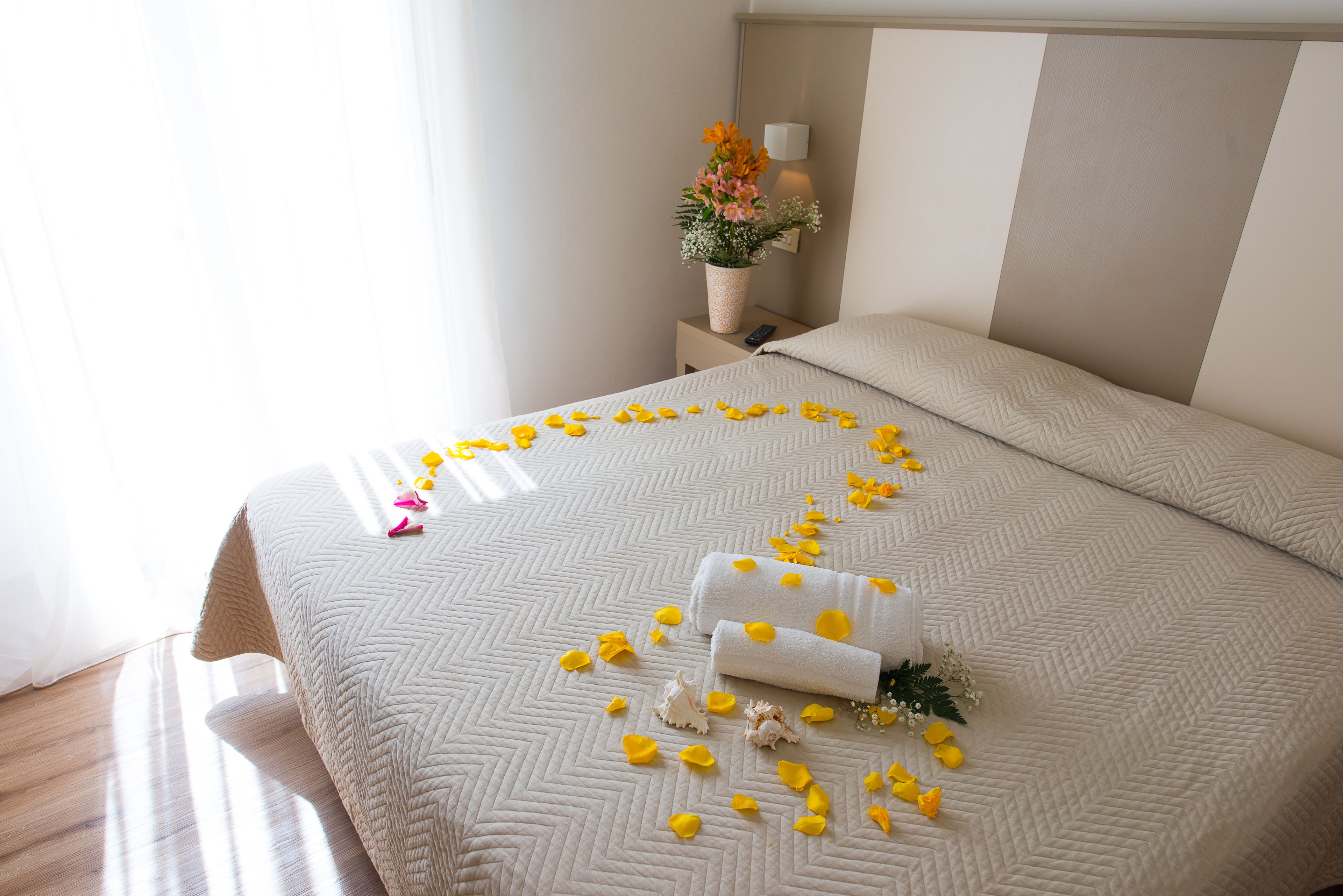 double or twin room | minibar, in-room safe, desk, laptop workspace