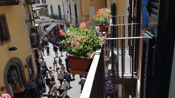 Junior Studio Suite, 1 Bedroom, Balcony, City View | Balcony