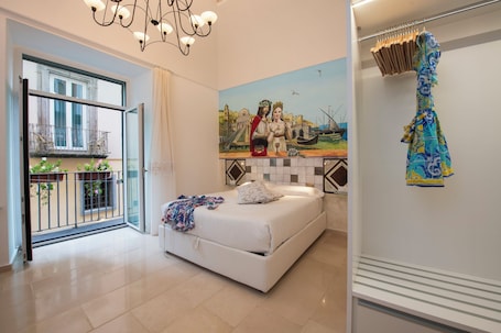 Junior Studio Suite, 1 Bedroom, Balcony, City View | 1 bedroom, Frette Italian sheets, premium bedding, down comforters