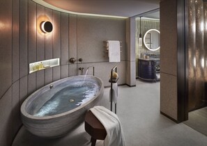 Suite (Entertainment) | Bathroom | Separate tub and shower, deep soaking tub, rainfall showerhead - The Landmark Mandarin Oriental, Hong Kong (Hong Kong)