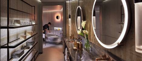 Suite (Entertainment) | Bathroom | Separate tub and shower, deep soaking tub, rainfall showerhead