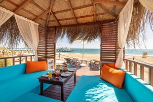 Indoor pool, 4 outdoor pools, pool umbrellas, sun loungers