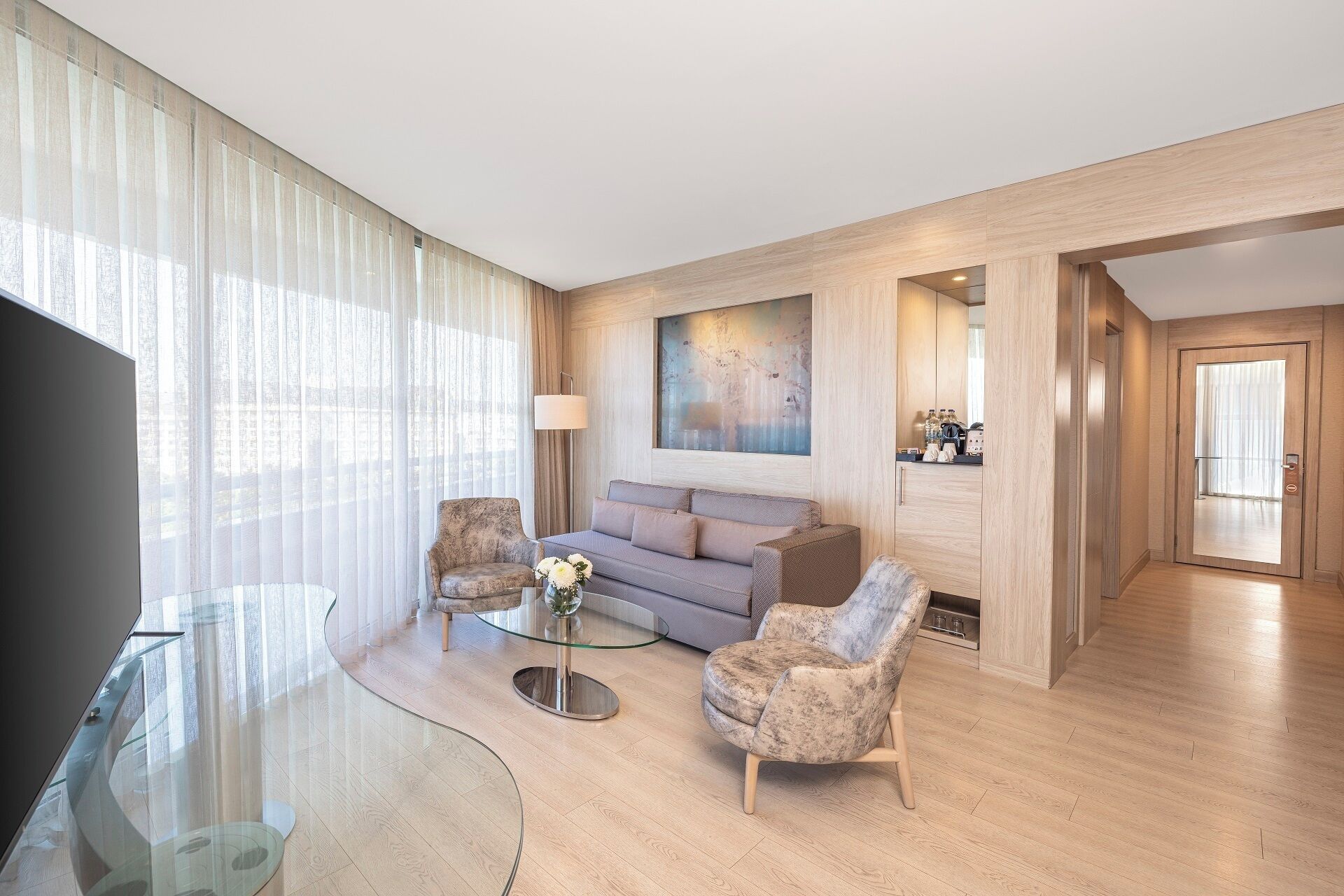 Deluxe Grand Suite with Sea View and Balcony | Egyptinpuuvillaiset lakanat, ylelliset vuodevaatteet, untuvapeitot